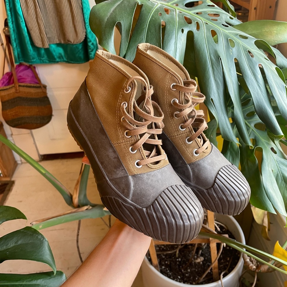 Moonstar All Weather Hi Top Shoes